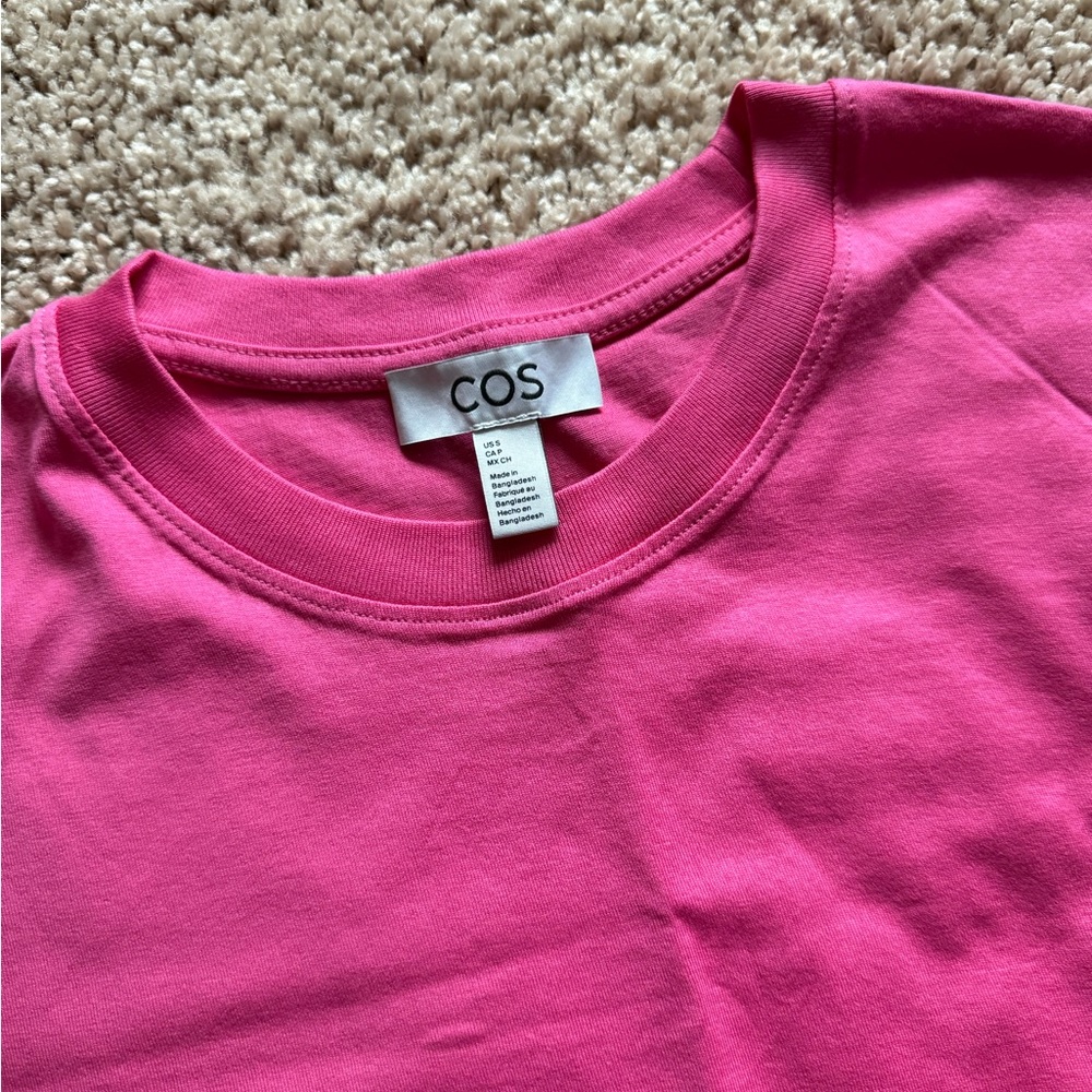 COS Women’s Oversized Fit Quality Cotton Tee in Vibrant Pink New Never Worn